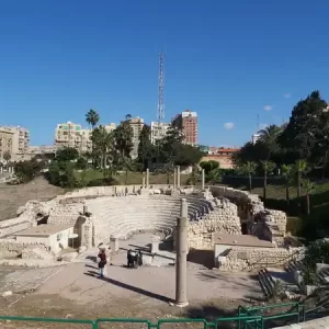 римский-амфотеатр-экскурсия-в-Александрии